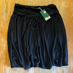 Halara Large- High Waisted Ruched Side Pocket Flowy Resort Skirt